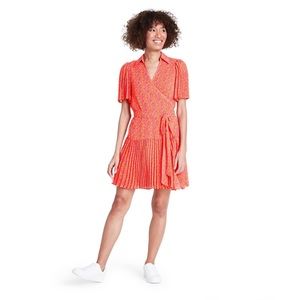 brand new without tag never worn Alexis for Target wrap dress size M